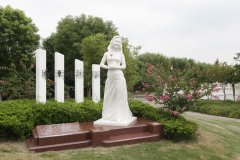 必赢亚洲集团：以工匠精神展现碑雕工艺的魅力，，，纪念邓丽君的永恒歌声